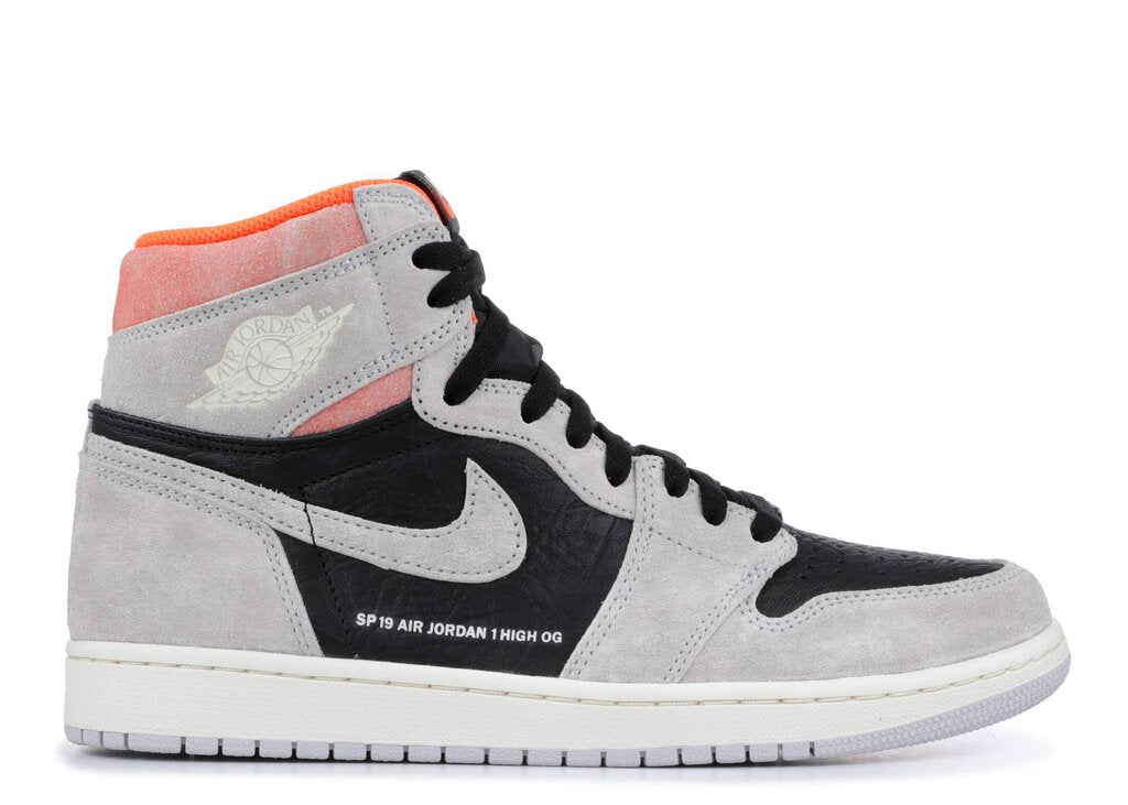 AIR JORDAN 1 RETRO HIGH OG 'HYPER CRIMSON'