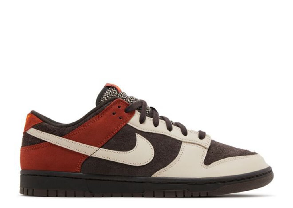 NIKE DUNK LOW 'RED PANDA'