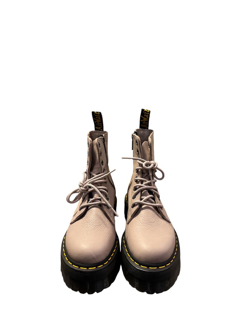 **USED** DR MARTEN BOOTS PINK
