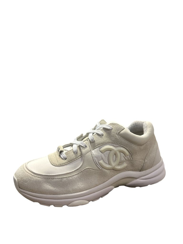 **USED**. CHANEL CC SUEDE RUNNER SNEAKER