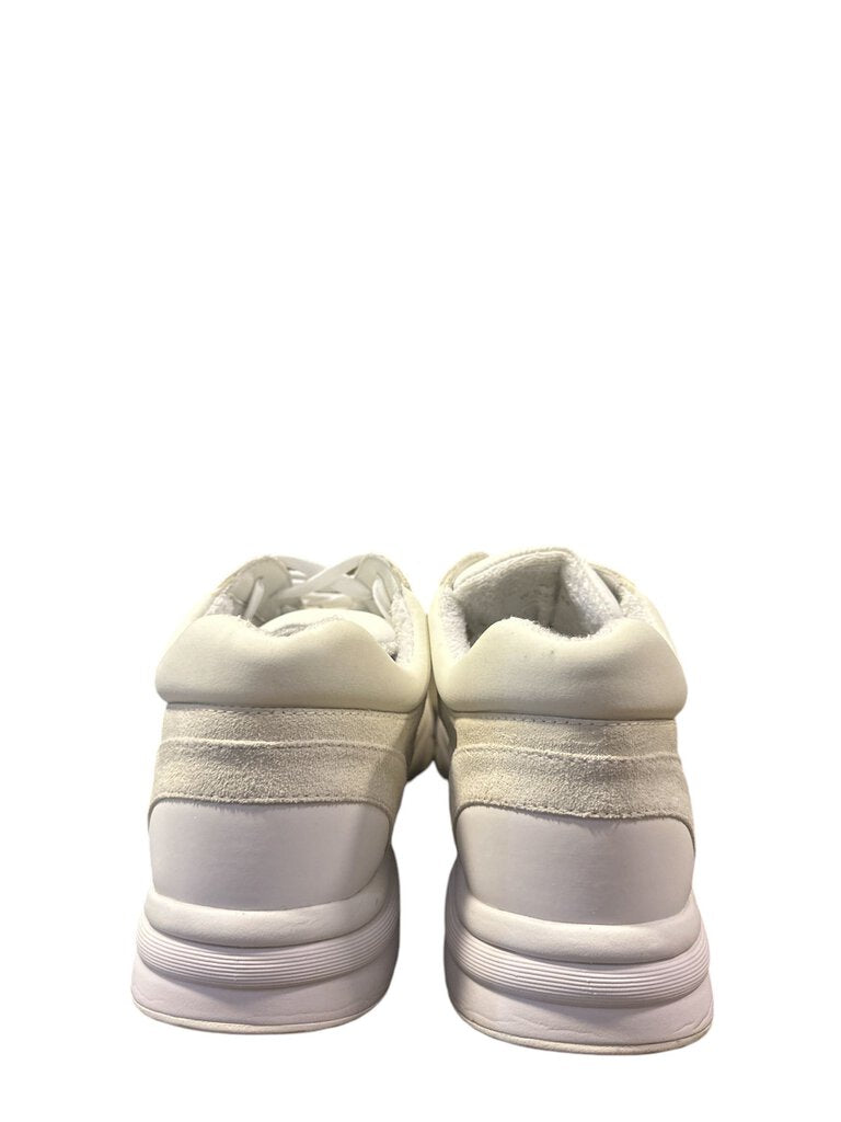 **USED**. CHANEL CC SUEDE RUNNER SNEAKER