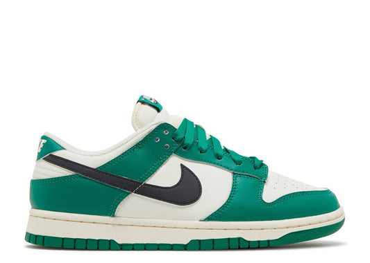 NIKE DUNK LOW RETRO SE 'LOTTERY PACK GREEN'